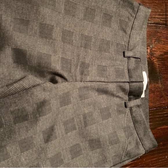 Calvin Klein gray checkered work pants w/pockets - Picture 6 of 6